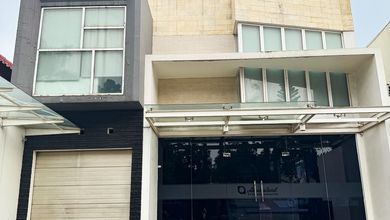 Dijual Bangunan Kantor 3 Lantai Jalan Raya Anggrek Loka BSD City