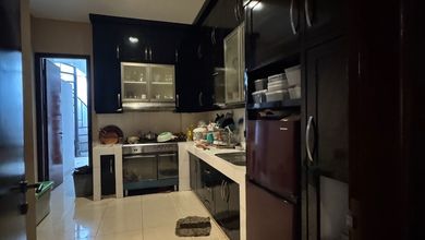 Hunian Elegan di BSD The Green, Tangerang, 4 Kamar Tidur, LT 440m²