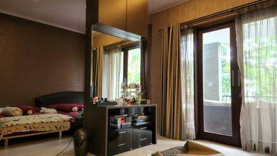 Rumah Eksklusif LT 300 m2, di BSD Delatinos, Tangerang