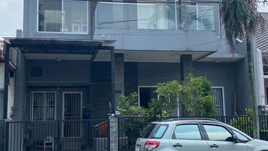 Rumah Mewah di BSD Anggrek Loka, Tangerang, 2 Kamar Tidur, LT 200m²