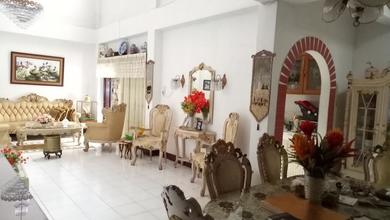 Rumah Area Premium Medan Baru, Medan - Harga Menarik 15 Miliar