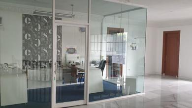 Penawaran Langka, rumah Mewah di Kemang, Jakarta Selatan, LB 1000m²