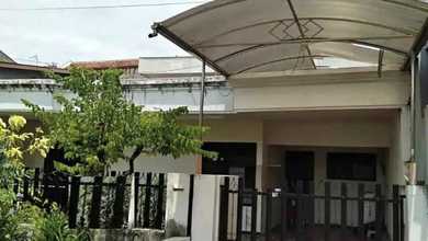 Rumah Siap Pakai di Area Rungkut, Surabaya, LT 150m²