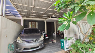 Rumah Dijual di Kenjeran, Surabaya, LB 160m², Harga Terbaik!