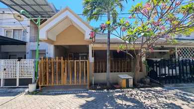 Rumah Dijual di Mulyosari, Surabaya, LB 55m², Harga Terbaik!