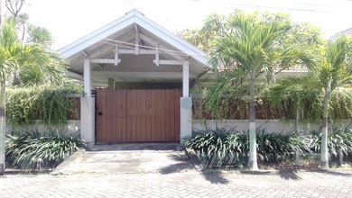 Hunian Mewah di Manyar, Surabaya, 6 KT, LT 513m²