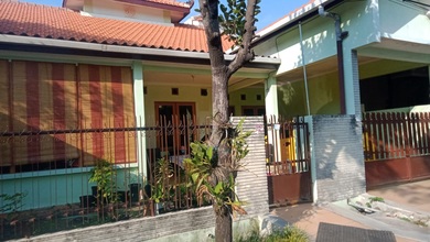 Rumah Elit LT 200 m2, di Tenggilis Mejoyo, Surabaya