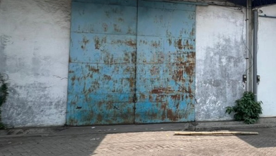 Gudang Murah Di Kawasan Pergudangan Margomulyo Row Jalan Lebar Dan Komersil