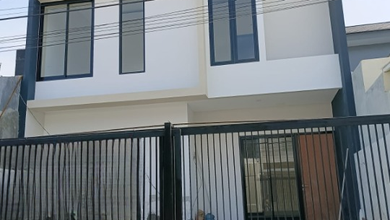 Rumah Siap Huni di Area Mulyosari, Surabaya, LT 120m²