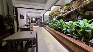 Hunian Mewah di Tanah Abang, Jakarta Pusat, 37 Kamar Tidur, LT 655m²