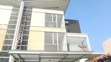 Hunian Mewah di Pantai Indah Kapuk, Jakarta Utara, 4 Kamar Tidur, LT 408m²