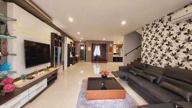 Rumah Area Premium Pantai Indah Kapuk, Jakarta Utara - Harga Menarik 17 Miliar