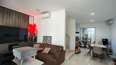 Rumah Area Luxury Golf Island, Jakarta Utara - Harga Terbaik 3,5 Miliar