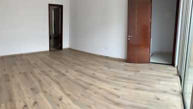 Rumah Unfurnished Lokasi Strategis di Golf Island