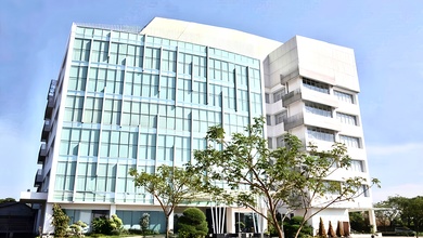 Gedung Serpong BSD Tangerang Selatan 7 Lantai