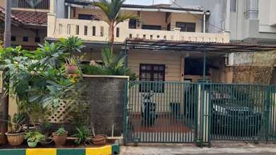 Rumah Idaman di Puri Indah, Jakarta Barat, 3 KT, Harga 2,2 Miliar