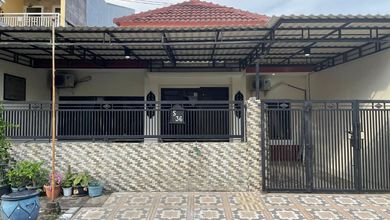 Rumah Dijual di Wadungasri, Sidoarjo, LB 151m², Harga Kompetitif!