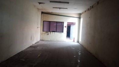 Raya Tandes Gudang Siap Pakai Strategis Di Pusat Bisnis Kota