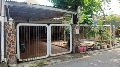 Jual Rumah Nyaman di Kutisari, Surabaya - LT 160m²