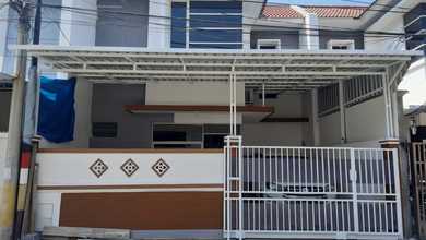 Dijual Rumah Strategis di Surabaya Kota, Surabaya - LT 96m²