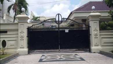 Hunian Elegan di Wonocolo, Surabaya, 4 KT, LT 1401m²