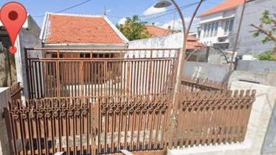 Rumah Prestisius di Kawasan Tambaksari, Surabaya, LB 280m², Harga 3,5 Miliar