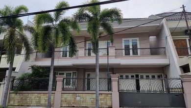 For Sale rumah Premium di Gubeng, Surabaya - LT 300m²