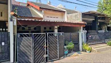 Kesempatan Rumah di Semolowaru, Surabaya, LB 102m², Harga 875 Juta