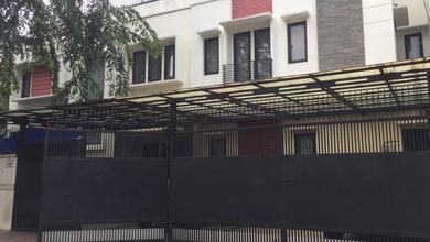 Rumah Area Luxury Duri Kepa, Jakarta Barat - Harga Terbaik 7,5 Miliar