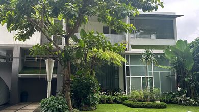 Hunian Elegan di Sektor 9-Bintaro, Tangerang Selatan, 3 KT, LT 255m²