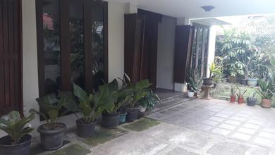 Hunian Mewah di Sektor 7-Bintaro, Tangerang Selatan, 4 KT, LT 600m²