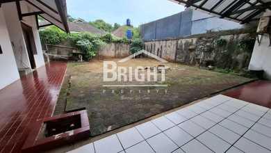 Hunian Prestisius di Kawasan Pesanggrahan, Jakarta Selatan, LB 160m², Harga 3,65 Miliar