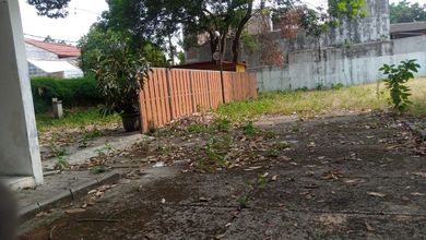 Tanah LT 1200 m2 Area Strategis Pesanggrahan, Dijual Murah
