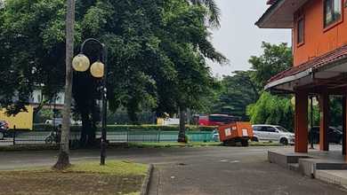 Ruko hadap jalan raya lokasi di depan strategis ramai di Ruko BSD Sektor 7