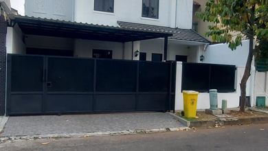 Dijual rumah Eksklusif di BSD Giri Loka, Tangerang - LT 200m²