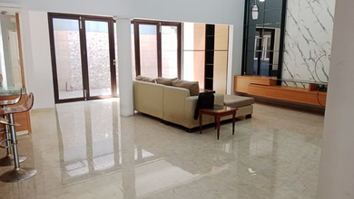 Dijual rumah Mewah di BSD Puspita Loka, Tangerang - LT 230m²