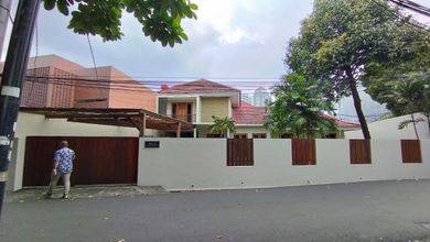 Jual Rumah Bagus LT 603 m2 di Menteng, Jakarta Pusat