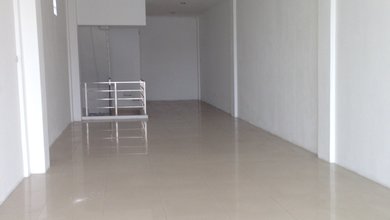 Ruko Strategis di Pinggir Jalan Paramount Bulevard Gading Serpong