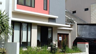 Rumah Sewaan Murah di Graha Raya, Tangerang, 4 KT, Harga 70 Juta /tahun