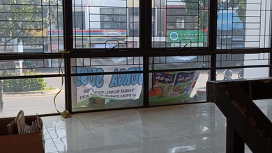 Strategis Kemana- Mana, Pinggir Jalan Raya, Dikelilingi Perumahan/ Kuliner, Dekat Rumah Sakit