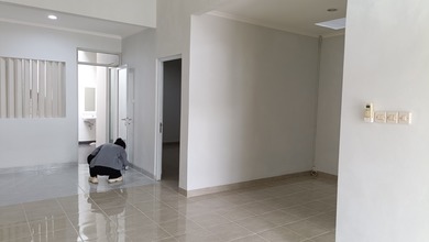 Dikontrakkan Rumah Terjangkau di Alam Sutera, Tangerang, LT 102m²