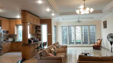 Penawaran Eksklusif, rumah Mewah di Gading Serpong Pondok Hijau Golf, Tangerang, LB 500m²