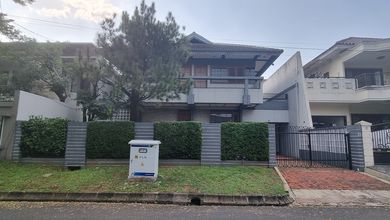Penawaran Eksklusif, rumah Mewah di Pondok Indah, Jakarta Selatan, LB 400m²