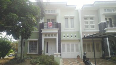 Kontrakan Murah di Gading Serpong Pondok Hijau Golf, Tangerang, 4 KT, Harga 100 Juta /tahun