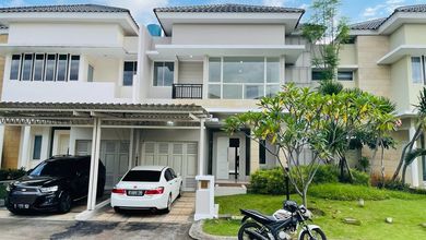 Penawaran Eksklusif, rumah Mewah di Gading Serpong The Spring, Tangerang, LB 250m²