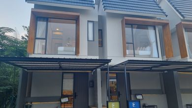 Jual Rumah Strategis di Serpong, Tangerang Selatan - LT 40m²