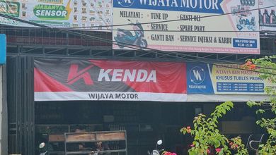 Dijual Cepet Ruko Bengkel.yang Masih Running Di Dasana.indah