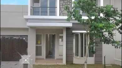 Dijual Rumah Strategis di Suvarna Sutera, Tangerang - LT 200m²