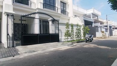 Kesempatan Langka, rumah Prestisius di Cempaka Putih, Jakarta Pusat, LB 427m²