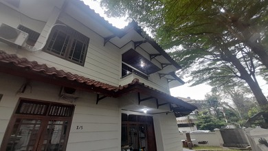 Penawaran Eksklusif, rumah Prestisius di Cempaka Putih, Jakarta Pusat, LB 400m²